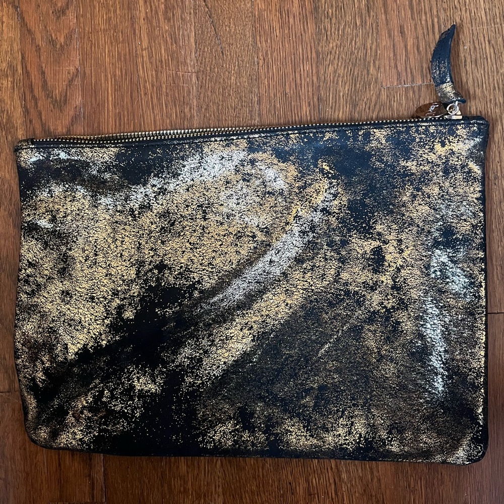 Clare V Pouch